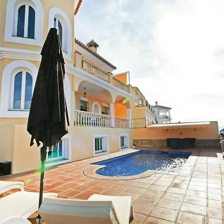 Lägenhet Two-bedroom In Coín