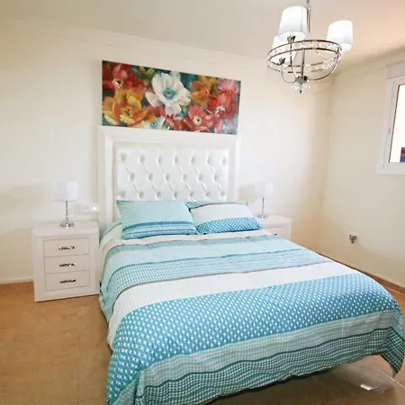 Two-bedroom In Lägenhet Coín